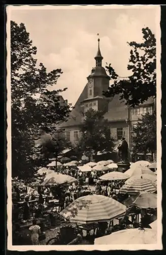 AK Jena, Wochenmarkt mit Rathaus-Blick