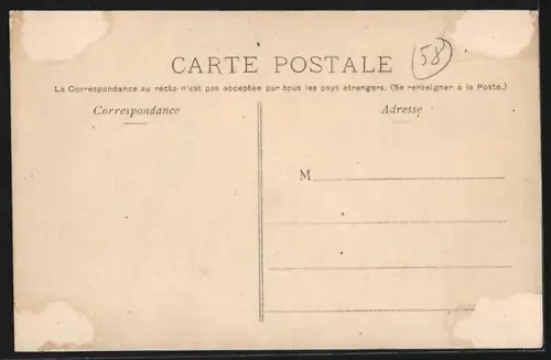 AK Fours /Nièvre, Le Château, Maison rustique