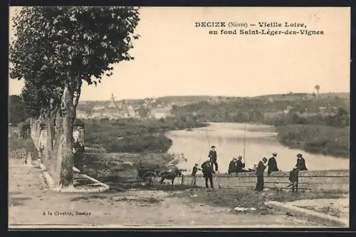 AK Decize /Nièvre, Vieille Loire, au fond Saint-Léger-des-Vignes