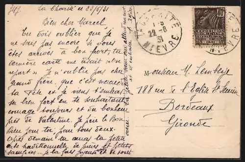 AK La Charité-sur-Loire, Nièvre, La Place des Pêcheurs