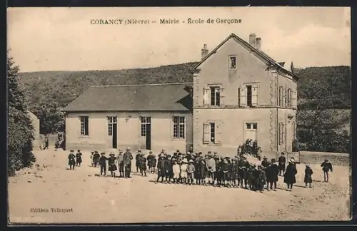 AK Corancy /Nièvre, Mairie, École de Garcons avec des élèves devant le bâtiment