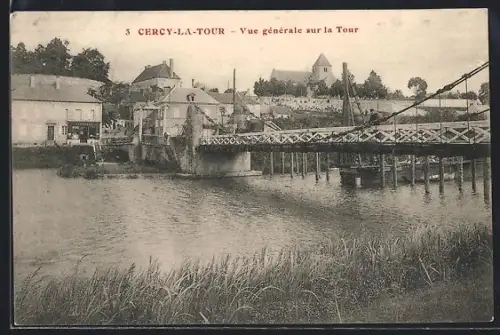 AK Cercy-la-Tour, Vue générale sur la Tour