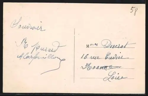 AK Vauzelles, Place de l`Église avec fontaine centrale