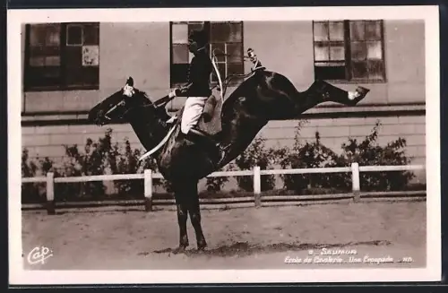 AK Saumur, Ecole de Cavalerie, Une Croupade