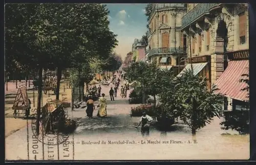 AK Angers, Boulevard du Maréchal-Foch, Le Marché aux Fleurs