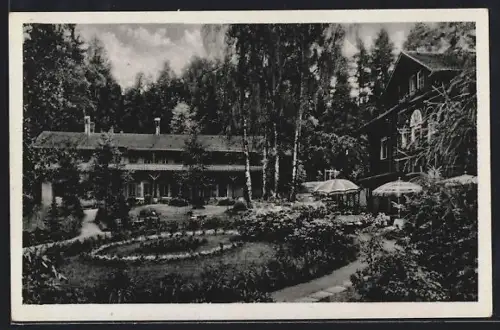 AK Oybin, FDGB-Vertragsheim Landhaus Hubertus, Gartenansicht
