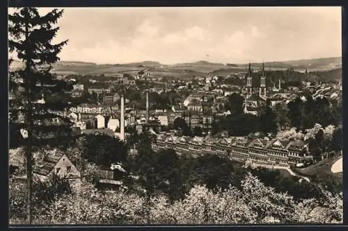 AK Oelsnitz i. Vogtl., Stadtansicht mit Kirche und Fabrikanlagen