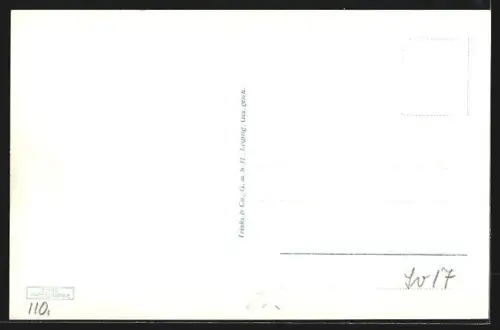 AK Ölsnitz i. V., Stadtansicht mit Kirche und umliegender Landschaft