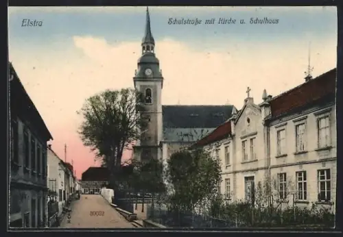 AK Elstra, Schulstrasse mit Kirche und Schulhaus