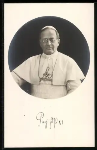 AK Papst Pius XI. mit Kreuzkette