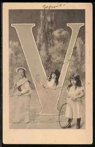 AK Buchstabe V, Kinder mit Tennisschlägern, Mädchen mit Reifen