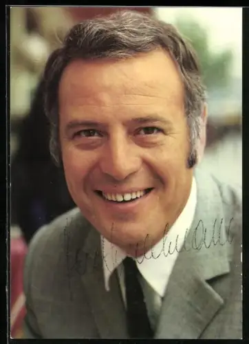 AK Musiker Fred Bertelmann mit Anzug und Krawatte