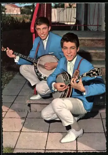 AK Musikerduo Jan und Kjeld mit Instrumenten