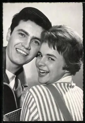 AK Musikerin Conny Froboess und Musiker Rex Gildo mit freundlichem Lächeln