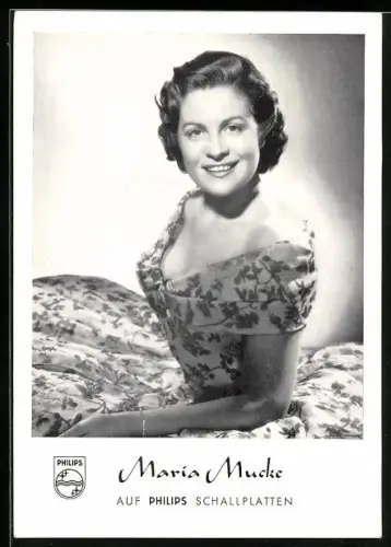 AK Maria Mucke im Abendkleid