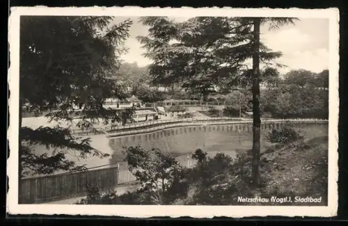 AK Netzschkau /Vogtl., Blick zum Stadtbad
