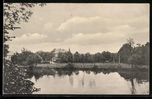 AK Plohn, Rittergut Plohn, Wasserpartie im Ort