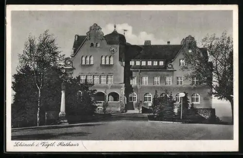 AK Schöneck i. Vogtl., Partie am Rathaus