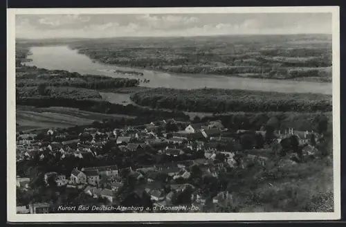 AK Bad Deutsch-Altenburg, Totalansicht mit Donau aus der Vogelschau