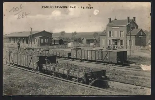 AK Faucouzy-Monceau, La Gare, Bahnhof