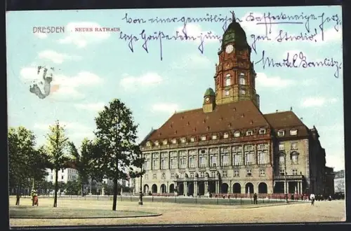AK Dresden, Neues Rathaus mit Vorplatz