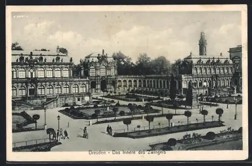 AK Dresden, Das Innere des Zwingers