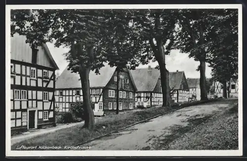 AK Hilchenbach, Kirchstrasse mit Fachwerkhäusern, Promenade