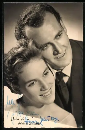 AK Musikerin Julia Axen und Heinz Schultze