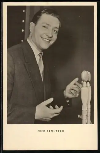 AK Musiker Fred Frohberg in schwarzweiss fotografiert