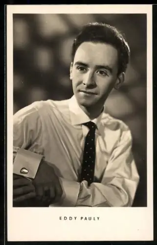 AK Schauspieler Eddy Pauly, Portrait im Hemd