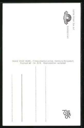 AK Lolita im Grünen