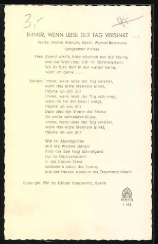 AK Musikerin Maria Mucke im Kleid