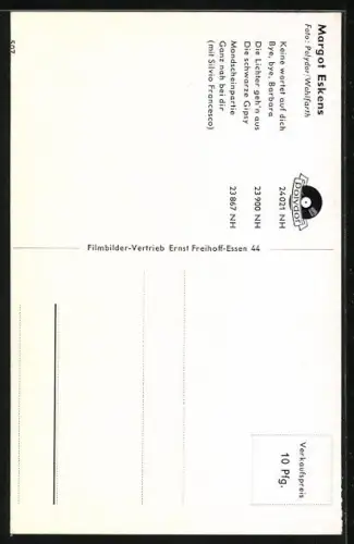 AK Margot Eskens mit Ohrschmuck, Portrait