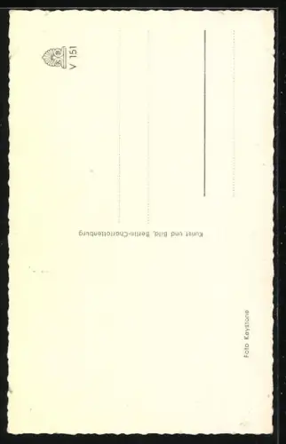 AK Caterina Valente im Folklorekleid