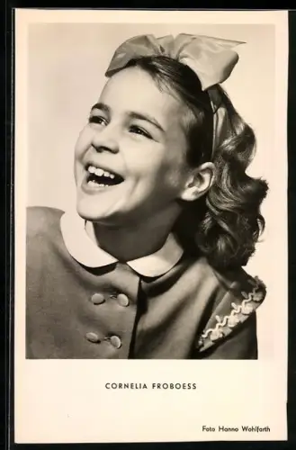 AK Cornelia Froboess als Kinderstar mit Haarschleife