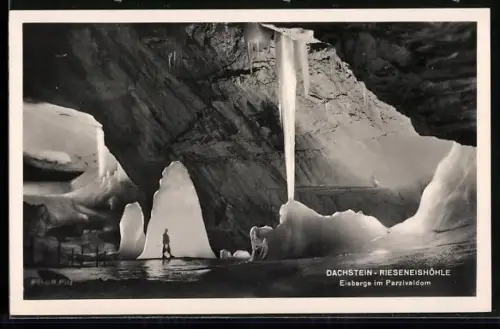 AK Dachstein-Rieseneishöhle, Eisberge im Parzivaldom