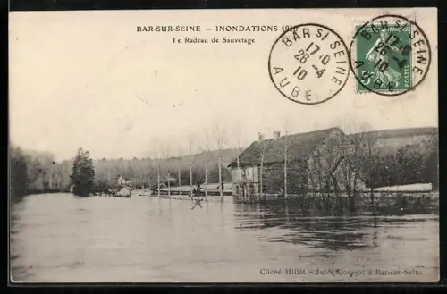 AK Bar-sur-Seine, Inondations 1910, Le Radeau de Sauvetage