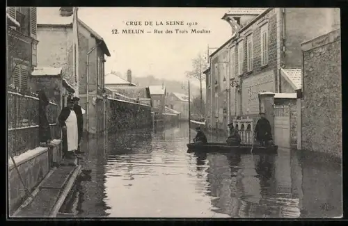 AK Melun, Crue de la Seine 1910, Rue des Trois Moulins inondée
