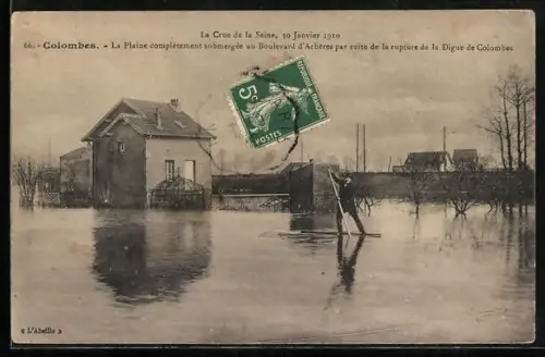 AK Colombes, La Plaine submergée au Boulevard d`Achères, crue de la Seine 1910