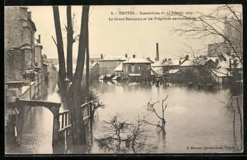 AK Troyes, Inondations du 23 février 1910, Le Grand Séminaire et les Propriétés environnantes