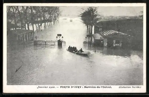AK Porte d`Ivry, Barrière de l`Octroi lors des inondations de janvier 1910