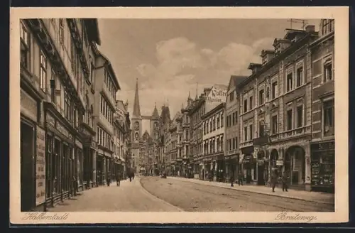 AK Halberstadt, Breiteweg mit Geschäften