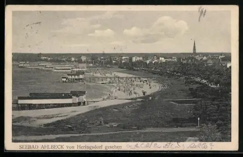 AK Ahlbeck / Ostseebad, Ort und Strand v. Heringsdorf aus gesehen