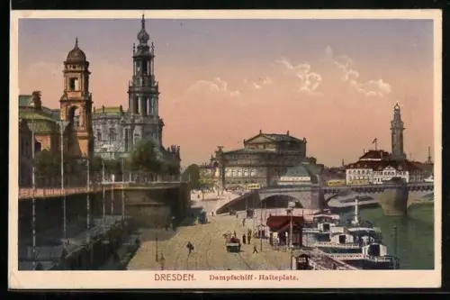 AK Dresden, Dampfschiff-Halteplatz mit Passanten