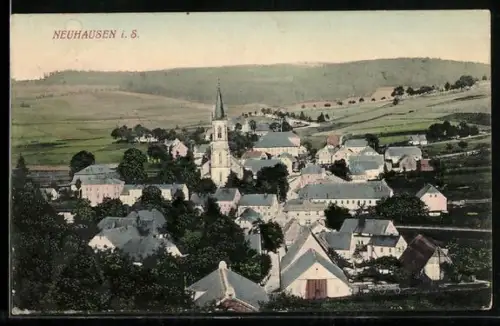 AK Neuhausen / Dresden, Totalansicht mit Kirche