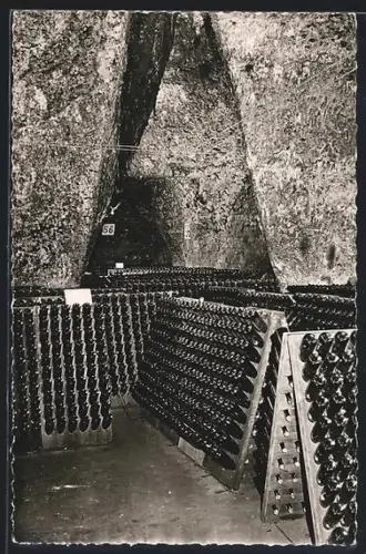 AK Reims, Champagne, Veuve Clicquot-Ponsardin, Vins au remuage, Weinkeller