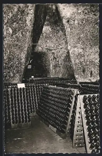 AK Reims, Champagne, Veuve Clicquot-Ponsardin, Vins au remuage, Weinkeller