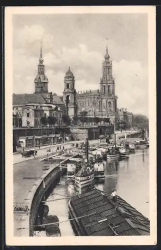 AK Dresden, Dampfschiff-Landeplatz aus der Vogelschau