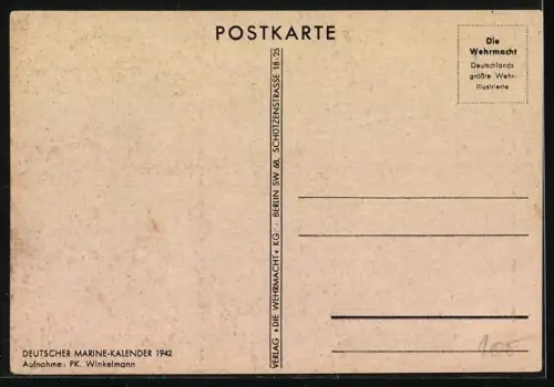 AK Rettungsboot bringt Besatzung und Passagiere eines versenkten Schiffes an Bord des deutschen Kriegsschiffes
