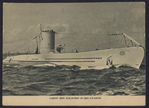 AK Kriegsmarine, U-Boot vom Typ VIIA beim Auslaufen in den Atlantik